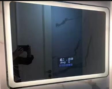 絕了！創(chuàng  )可超級衛生間智能鏡子打標機在鏡子上變起了魔術(shù)